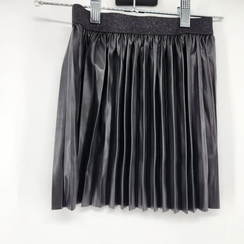 Crewcuts Childrens Girls Black 6-7 Faux‎ Leather Pleated Skirt NWT